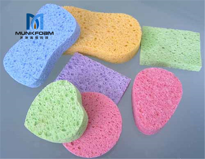 Which is better foam sponge or cellulose sponge?