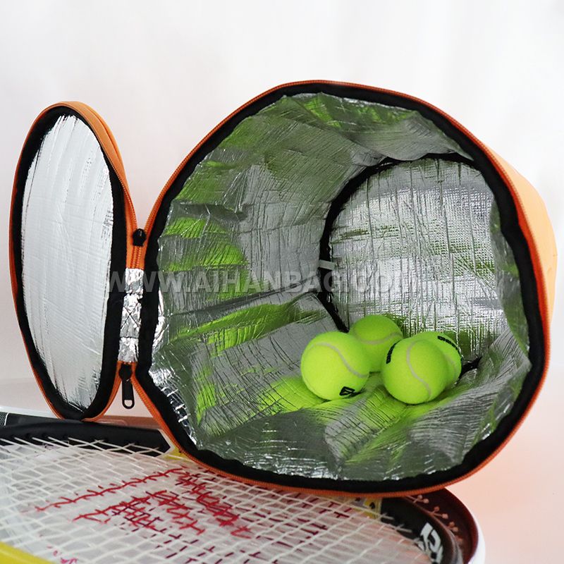 How to Choose the Right Tennis Bag for You