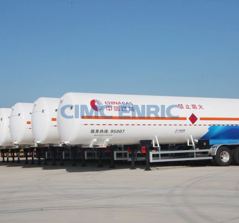 What is the capacity of LNG truck?