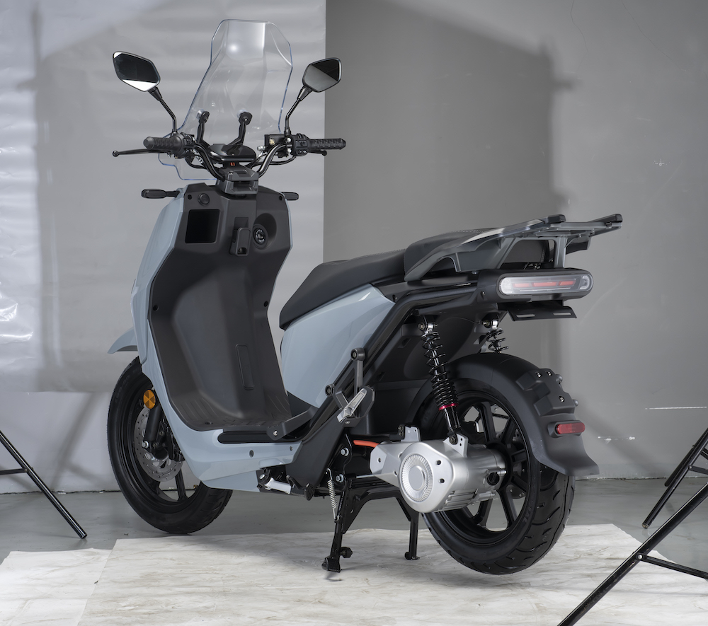 What Are the Benefits of Using an Electric Scooter?