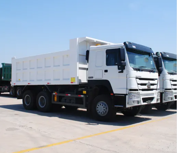 What Dump Trucks Do And the Advantages for Drivers
