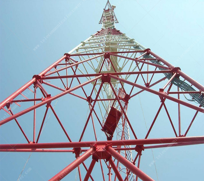 What are the types of communication tower?