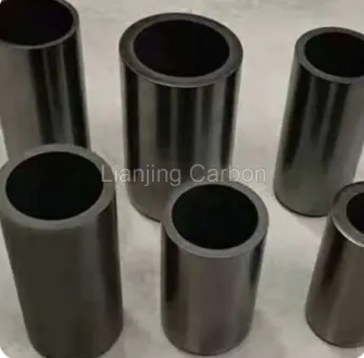 How to clean a graphite crucible?