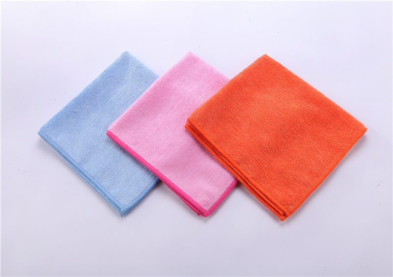 How do you wash microfiber towels?