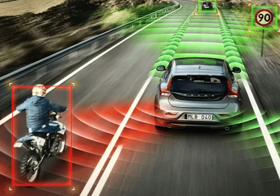 The Role of Technology in Traffic Safety: Advancements and Challenges