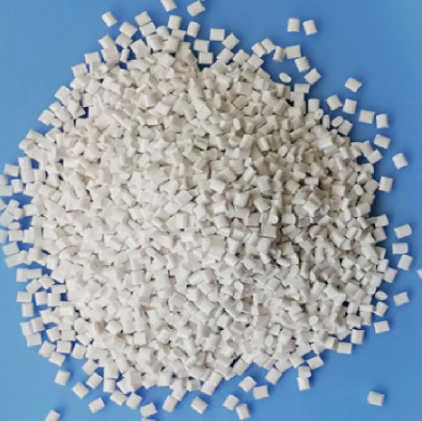 What is HDPE Raw Material and How is it Used in Manufacturing?