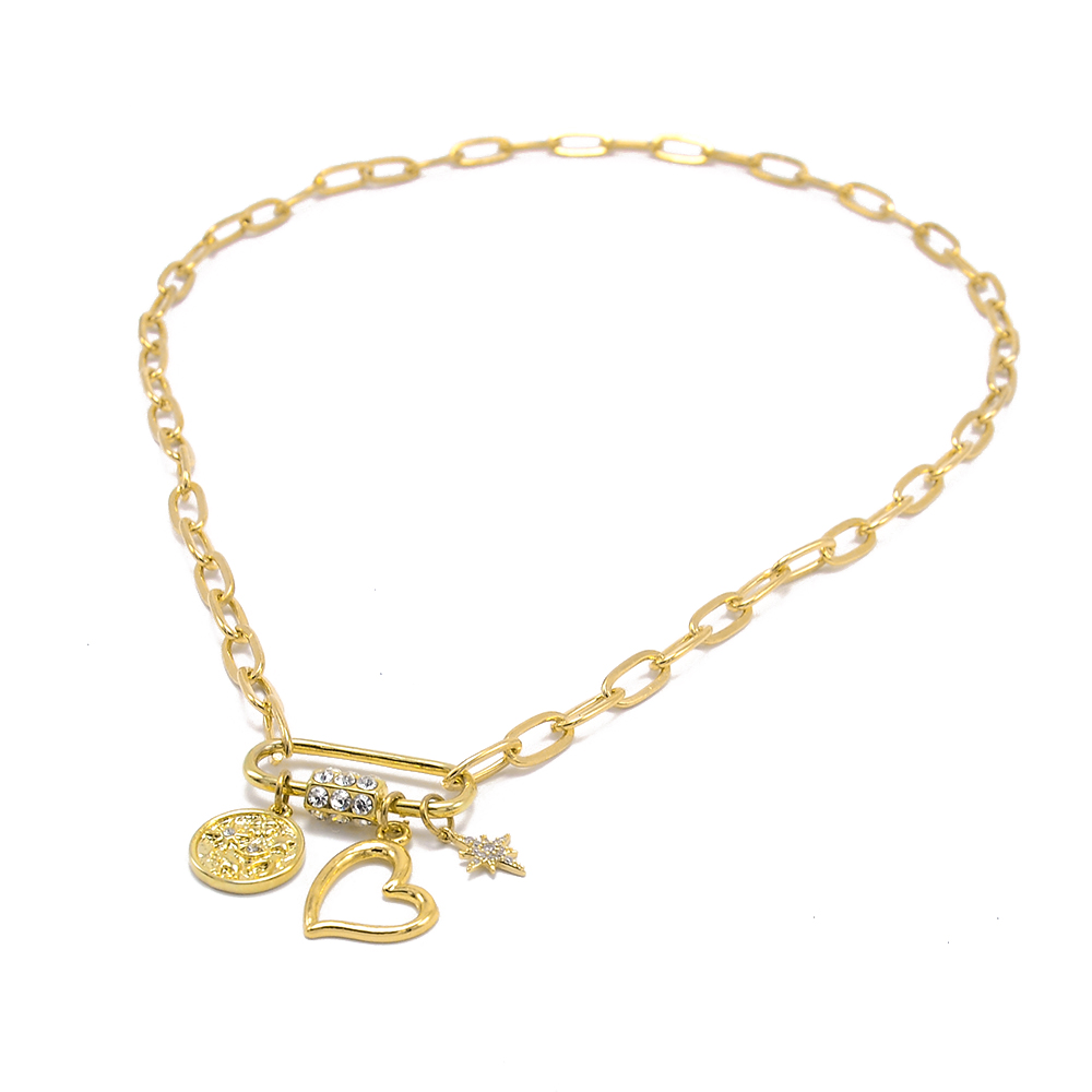 How To Wear A Necklace?