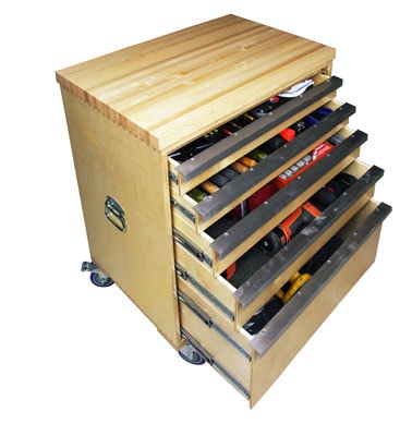How do you make a tool storage box?