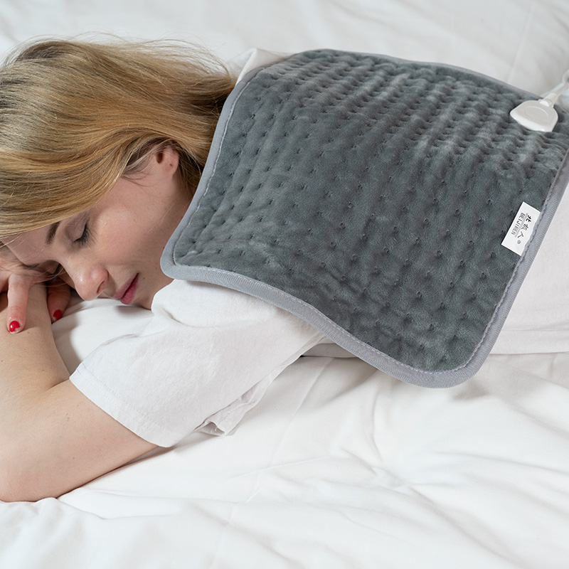 Is a Heating Pad Good for Neck and Shoulder Pain?