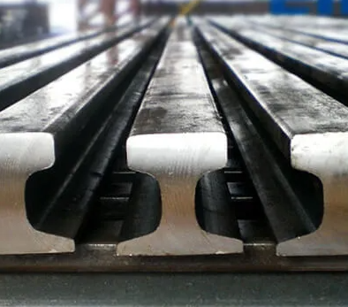 How to Choose the Right Crane Rail Size?