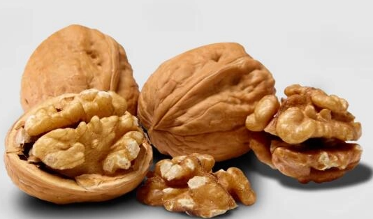 Can I Eat Walnuts Every Day?