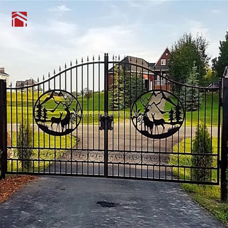 Enhancing Your Backyard Security: Steel vs. Wooden Gates