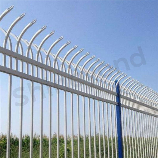 Wire Mesh Fence: Your Complete Guide