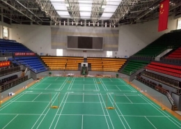Is the color difference of badminton PVC floor a quality problem?