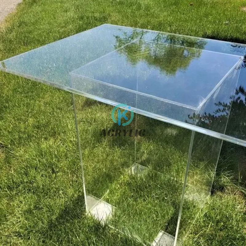 Why Should You Choose an Acrylic Coffee Table for Your Home?