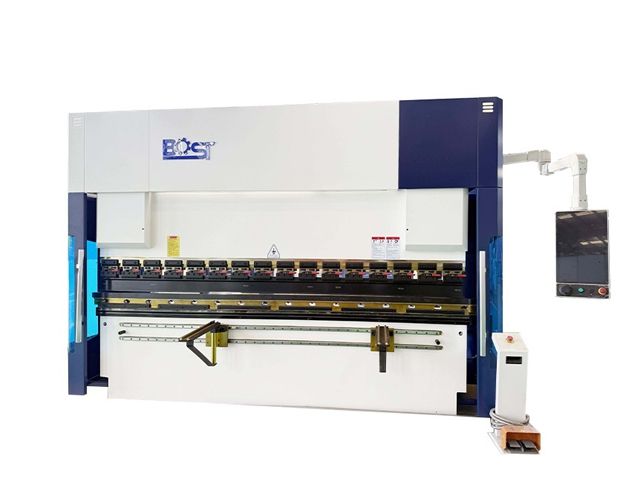 Intelligent Automated Sheet Metal Processing Improves Production Efficiency