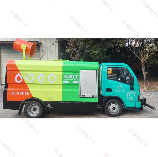 A Guide to the 4 Common Types of Garbage Trucks