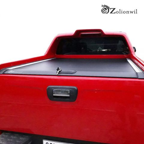 Electric Retractable Tonneau Cover vs. Manual: Which is Best for Your Truck?