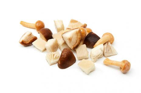 How to Cook Frozen Mushrooms: Freezing, Thawing, & Reheating Mushrooms