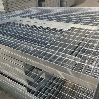 Razor Wire vs Barbed Wire: Which is Right for Your Security Needs?