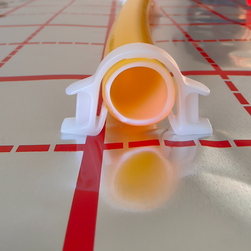 How to Select and Space 40mm Integrated Row Pipe Clips for Reliable Piping Support